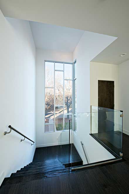 Cook Courtyard Home